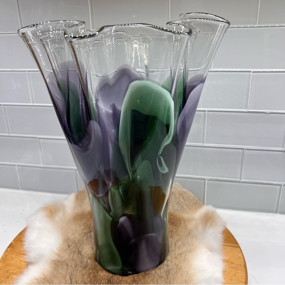 Hand Blown Art Glass Ruffled Swung Vase Abstract Green & Purple Fusion - Picture 5 of 16